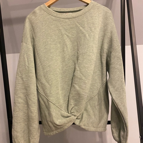 Sage green cropped sweater - Picture 3 of 3